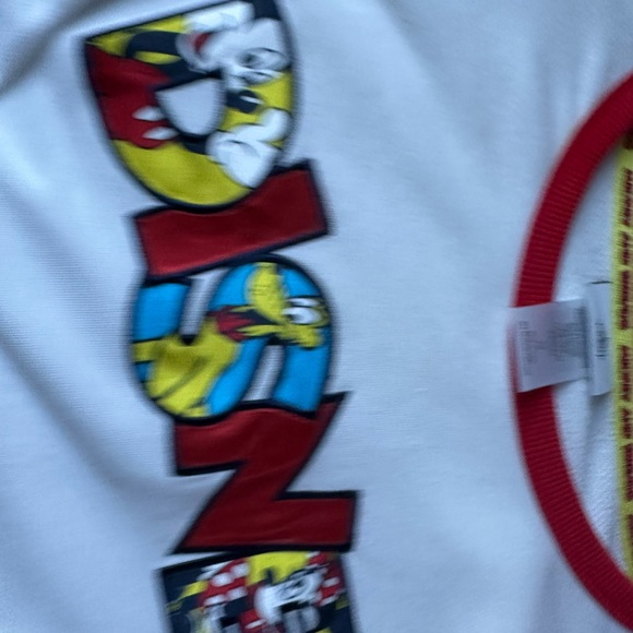 2023 Disneyland crewneck New - Picture 8 of 8